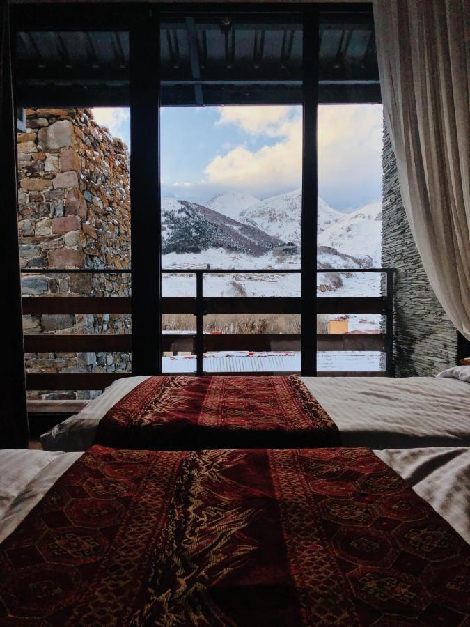 Capra Hotel Kazbegi מראה חיצוני תמונה