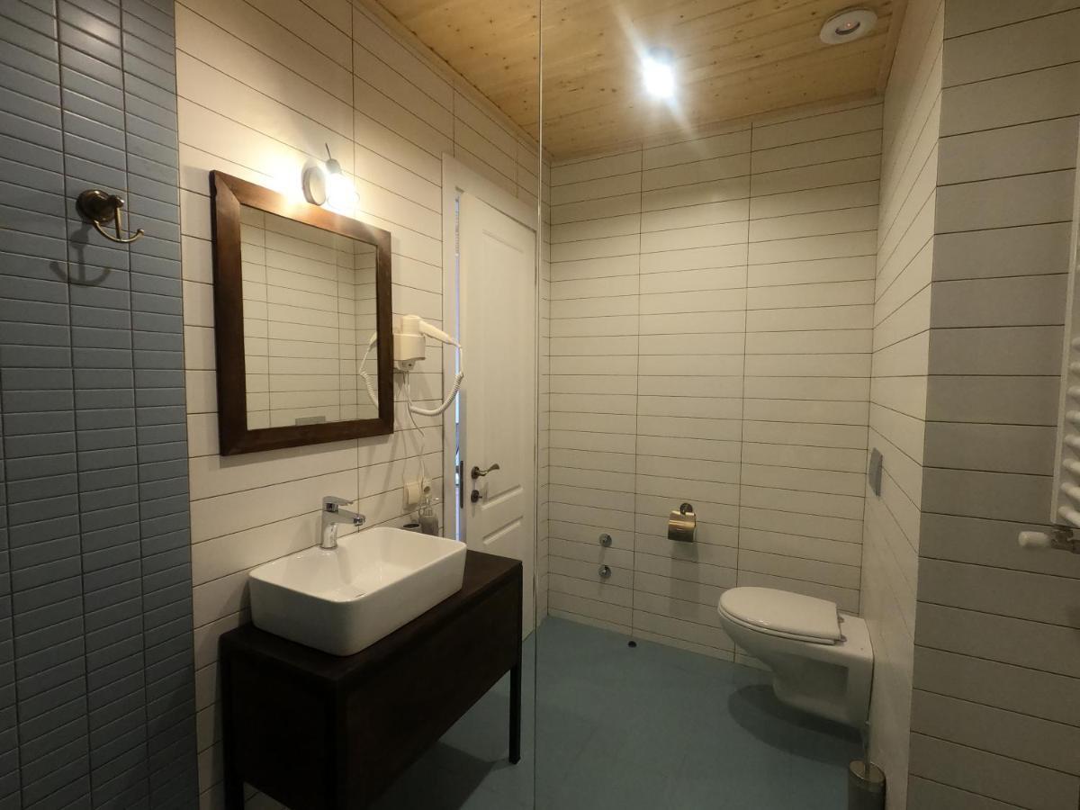 Capra Hotel Kazbegi מראה חיצוני תמונה
