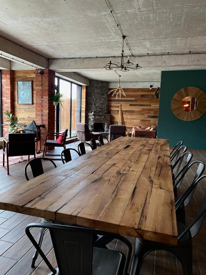 Capra Hotel Kazbegi מראה חיצוני תמונה